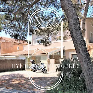 Hyères-plage-t2 Neuf 1 Er-clim- La Capte Vue Route Et Marais Appartement Hyères